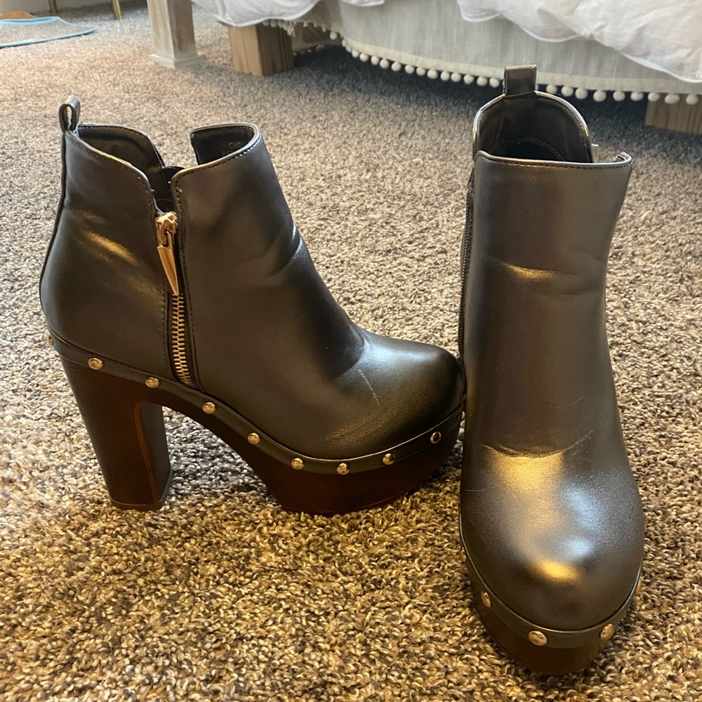 Brand new platform heels